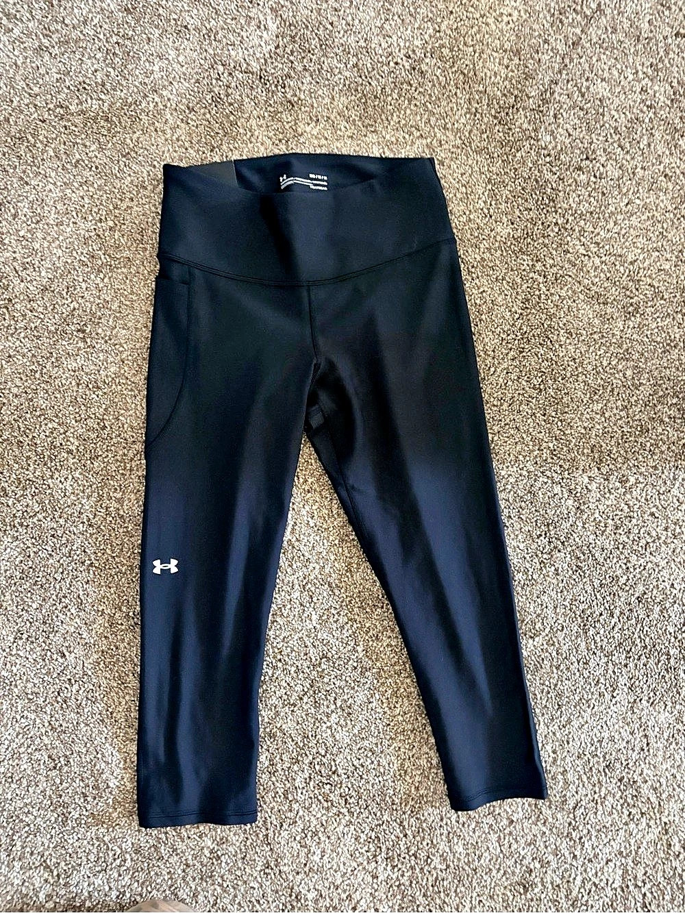 Under Armour HeatGear Compression Crop Leggings